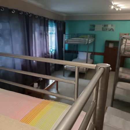 City Drops Hostel Aliados Private Room OOporto Esterno foto