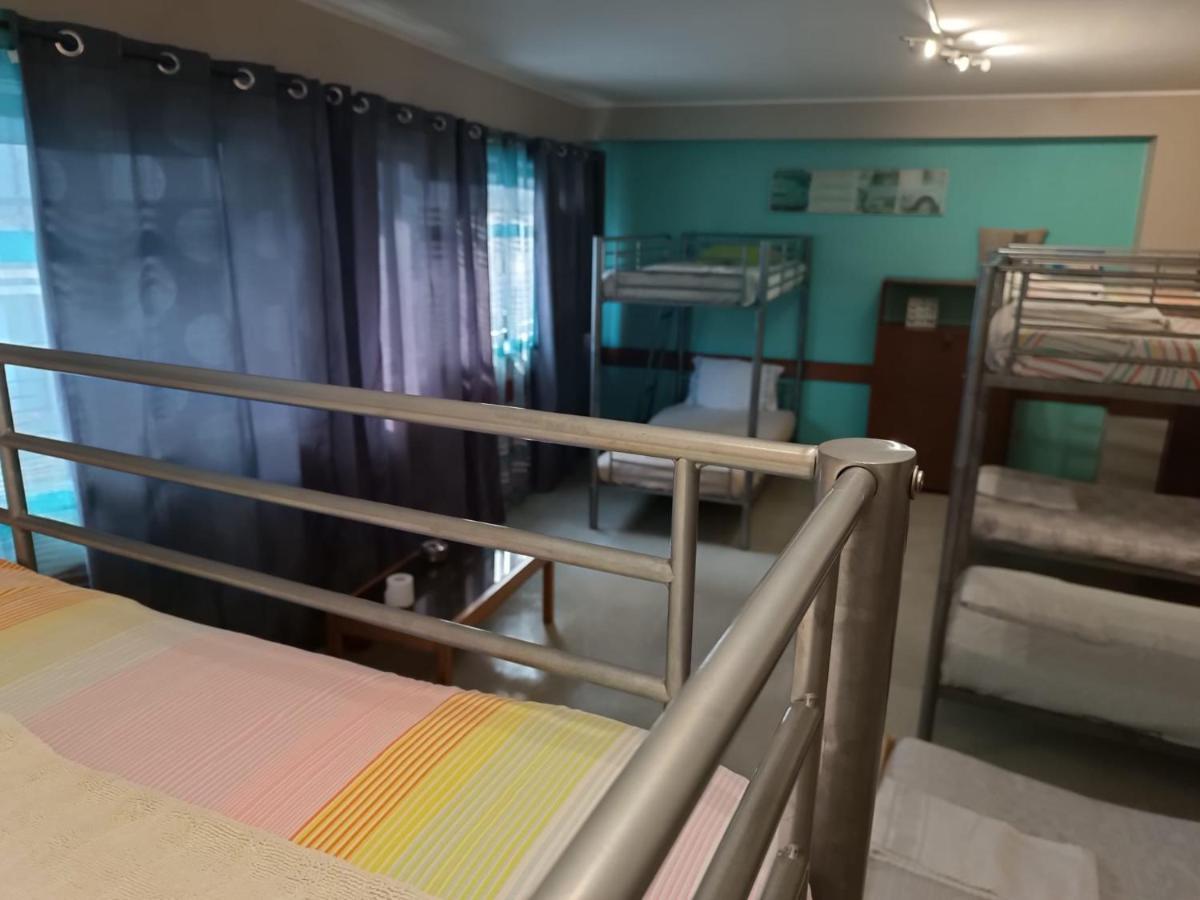 City Drops Hostel Aliados Private Room OOporto Esterno foto